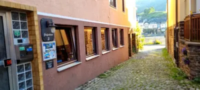 Das Gebäude in dem sich die Pension befindet