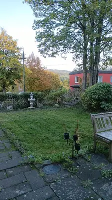 Ein Garten an der Unterkunft Eifelerlebnis