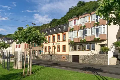 Das Gebäude in dem sich das Hotel befindet