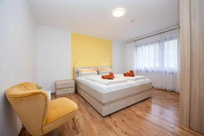 Ein Bett oder Betten in einem Zimmer der Unterkunft Ferienwohnung Cella II