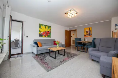 Ein Sitzbereich in der Unterkunft Ferienwohnung Cella II