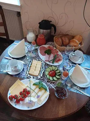Essen im Privatzimmer oder in der Nähe