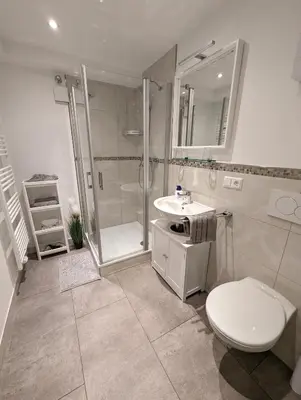 Ein Badezimmer in der Unterkunft Ferienwohnung an der historischen Stadtmauer