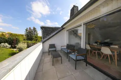 Ein Balkon oder eine Terrasse in der Unterkunft Neue Wohnung in der Nähe von Trier