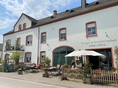 Das Gebäude in dem sich die Pension befindet