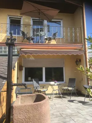 Ein Balkon oder eine Terrasse in der Unterkunft Ferienwohnung Mendgen mit Panoramablick