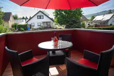 Das Gebäude in dem sich die Ferienwohnung befindet
