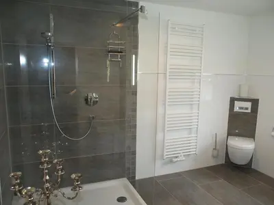 Ein Badezimmer in der Unterkunft Weingut Bastian