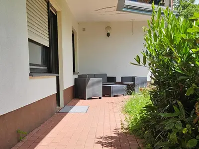 Ein Sitzbereich in der Unterkunft Ferienwohnung Rodder Maar