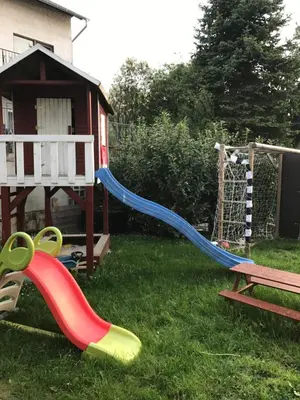 Ein Kinderspielbereich in der Unterkunft Wein- & Ferienhaus Jörg Weirich