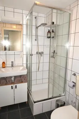 Ein Badezimmer in der Unterkunft Julia's Mosel Villa Appartement NICOLAS