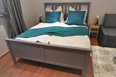 Ein Bett oder Betten in einem Zimmer der Unterkunft Mill Valley Villa