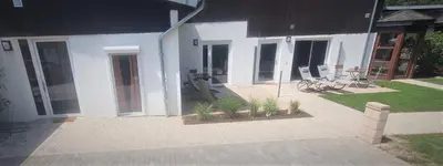 Das Gebäude in dem sich die Ferienwohnung befindet