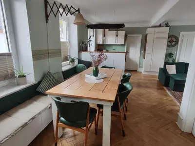 Küche/Küchenzeile in der Unterkunft Voll ausgestattete Wohnung mit Moselblick