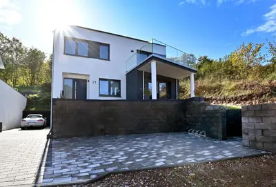 Das Gebäude in dem sich die Ferienwohnung befindet