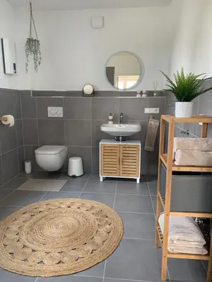 Ein Badezimmer in der Unterkunft Ferienwohnung Schöne Aussicht in Simmertal