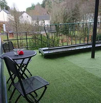Ein Garten an der Unterkunft Ferienwohnung Haus Schöneck