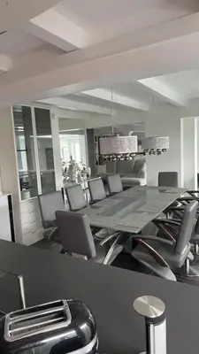 Ein Sitzbereich in der Unterkunft Event-Ferienwohnung