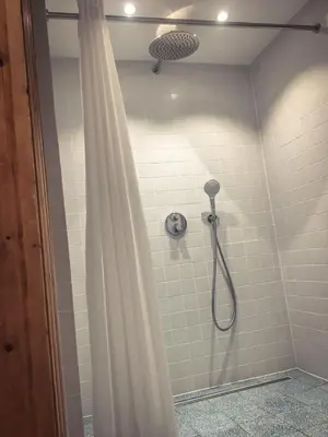 Ein Badezimmer in der Unterkunft WINETIME