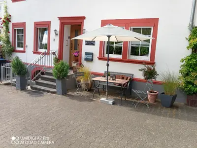 Das Gebäude in dem sich die Ferienwohnung befindet