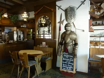 Ein Restaurant oder anderes Speiselokal in der Unterkunft Hotel am Markt Sankt Goar