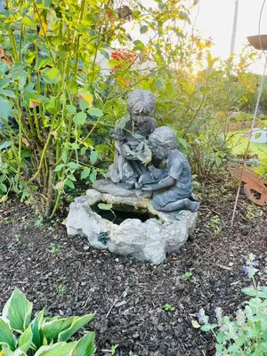 Ein Garten an der Unterkunft Grill & Garten an der Loreley mit 2 Bäder & Parkplätze