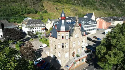 Blick auf Moseltürmchen Cochem aus der Vogelperspektive