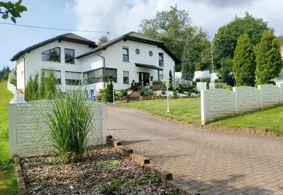 Ein Garten an der Unterkunft Sunny Hill