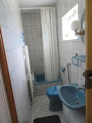 Ein Badezimmer in der Unterkunft Sunny Hill
