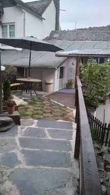 Das Gebäude in dem sich die Ferienwohnung befindet