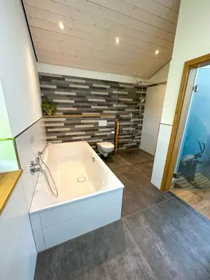 Ein Badezimmer in der Unterkunft Traumferienhaus Leimbach am Nürburgring