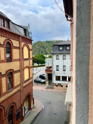 Ein allgemeiner Bergblick oder ein Berglick von der Ferienwohnung aus
