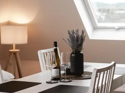 Getränke in der Unterkunft ZoHe Alpha Apartment mit Moselblick