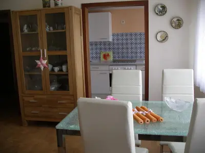 Ein Sitzbereich in der Unterkunft Ferienwohnung Herrig