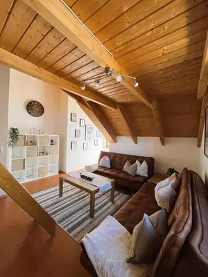 Ein Sitzbereich in der Unterkunft Deti's Ferienwohnung