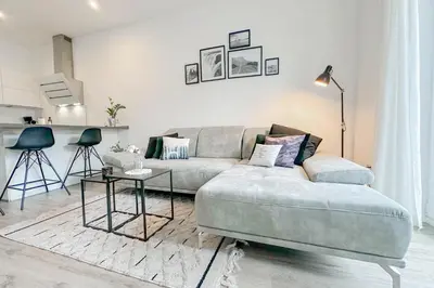 Ein Sitzbereich in der Unterkunft Modernes Trierer CityLoft mit großem Balkon