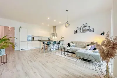 Küche/Küchenzeile in der Unterkunft Modernes Trierer CityLoft mit großem Balkon