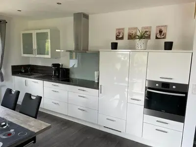 Küche/Küchenzeile in der Unterkunft Ferienwohnung Klatschmohn