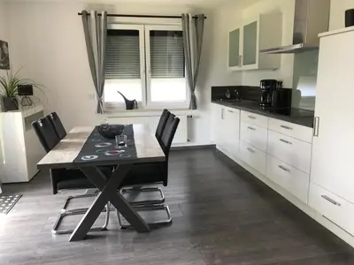 Küche/Küchenzeile in der Unterkunft Ferienwohnung Klatschmohn