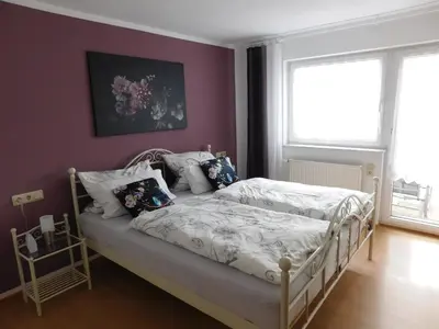 Ein Bett oder Betten in einem Zimmer der Unterkunft FEWO Traut