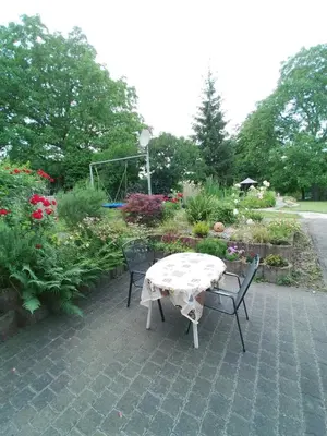 Ein Garten an der Unterkunft FEWO Traut