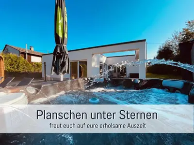 Der Swimmingpool an oder in der Nähe von Villa Heimat am Nationalpark
