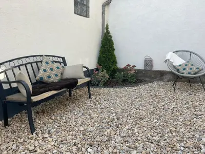 Ein Garten an der Unterkunft Ferienwohnung Basaltliebe Mendig