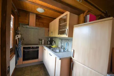 Küche/Küchenzeile in der Unterkunft Natur pur in der Vulkaneifel - Haus Hersbach