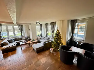 Ein Sitzbereich in der Unterkunft Charmantes Ferienhaus an der Mosel