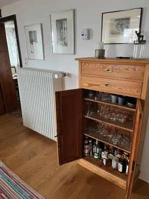 Getränke in der Unterkunft Eifel Landhaus Panoramablick unter der Burg Olbrück mit Sauna Hottub großer Terrasse und Garten Ideal für Familien