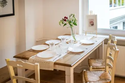 Grundriss der Unterkunft 120qm, cozy Apartment, sehr zentral am HBF, 3SZ