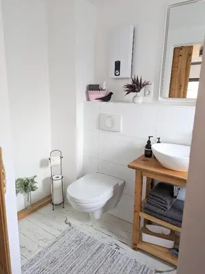 Ein Badezimmer in der Unterkunft III Rhein Charme Studios Gemütlichkeit, Style & Geschichte bei Katrin und Familie III