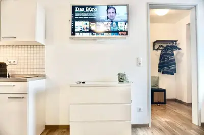 Küche/Küchenzeile in der Unterkunft Stylisches Studio Apartment mit Balkon und privatem Stellplatz für bis zu 4 Personen nur wenige Minuten von der Innenstadt & Mosel entfernt