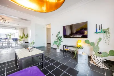 TV/Unterhaltungsangebot in der Unterkunft Pop Art Loft über den Dächern von Koblenz